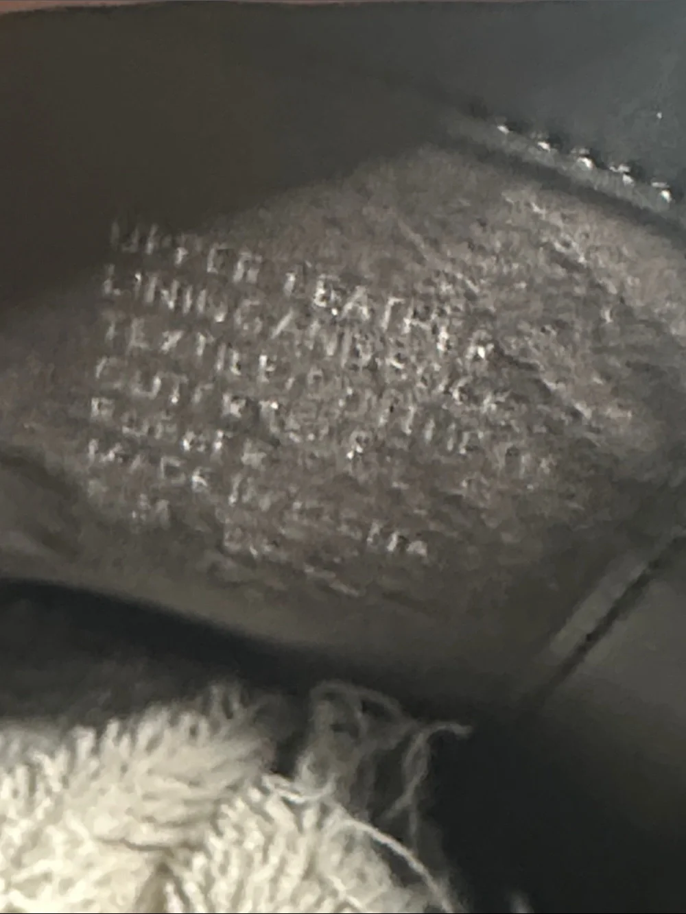 Banana Republic stylish leopard